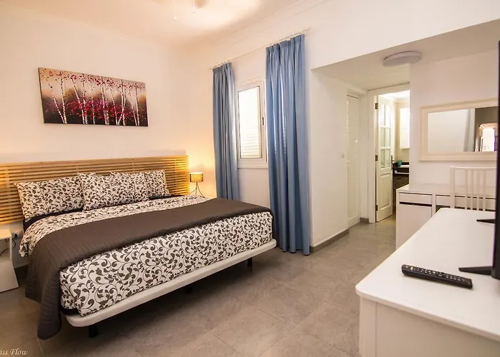 Sontrobat Villa Puerto del Carmen (Lanzarote)